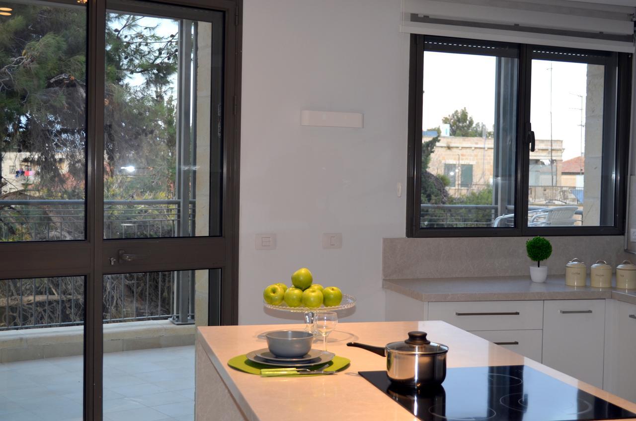 Litov Hotel - A Religious Boutique Hotel Jerusalem Rum bild