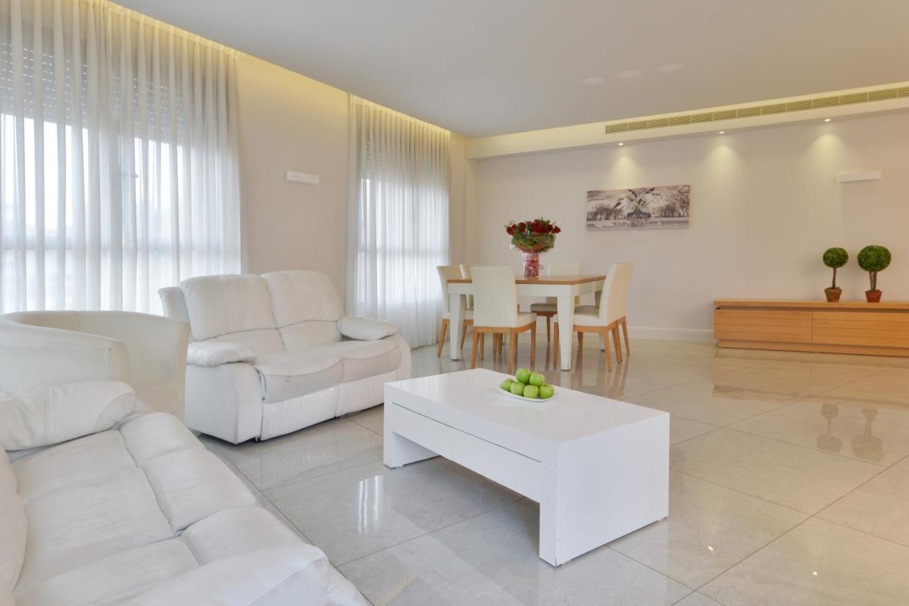 Litov Hotel - A Religious Boutique Hotel Jerusalem Rum bild